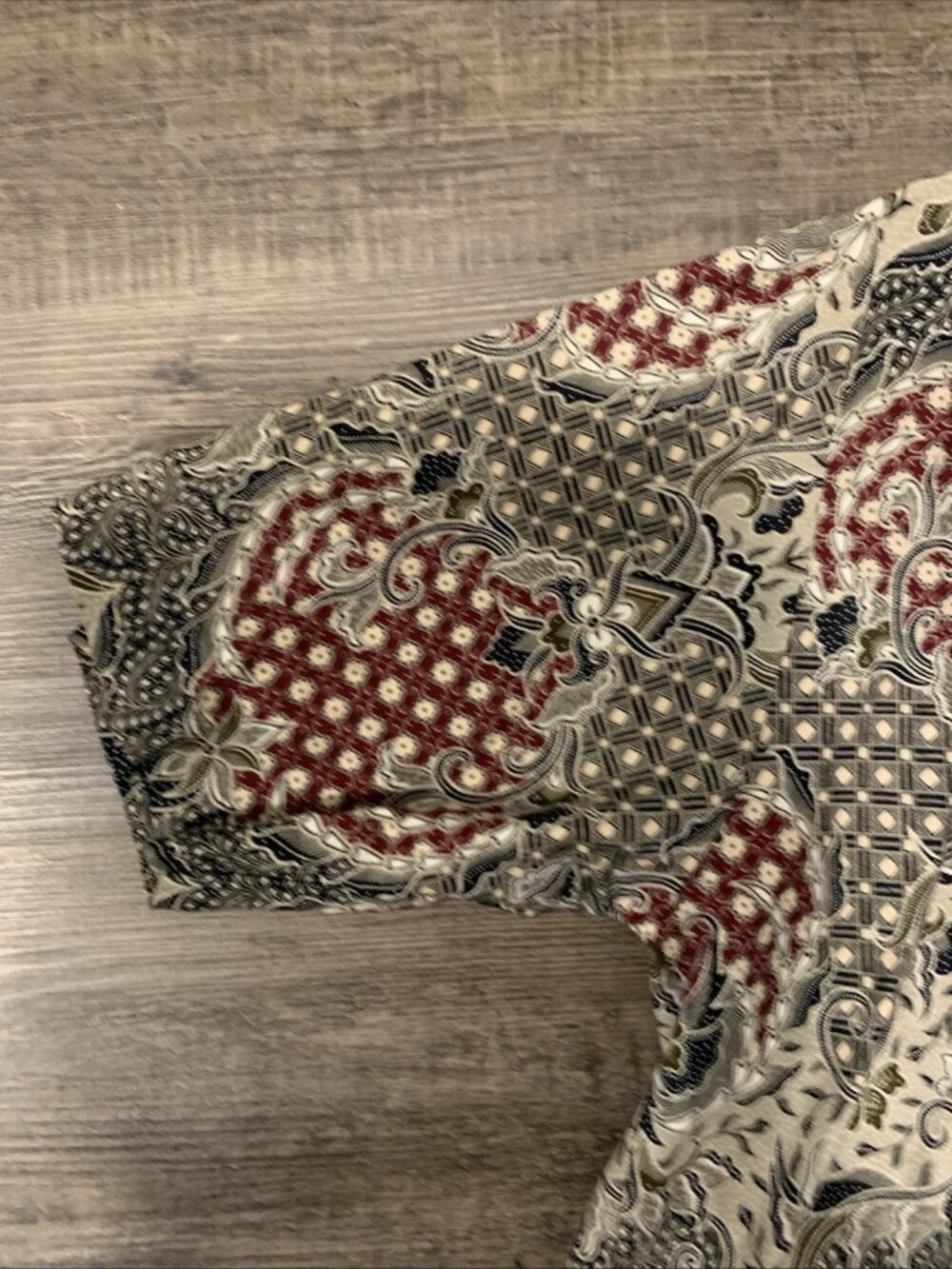 Vtg Singapore Exclusive Collection Batik Shirt Men's (XL) Green Red Floral Boho - Picture 5 of 11